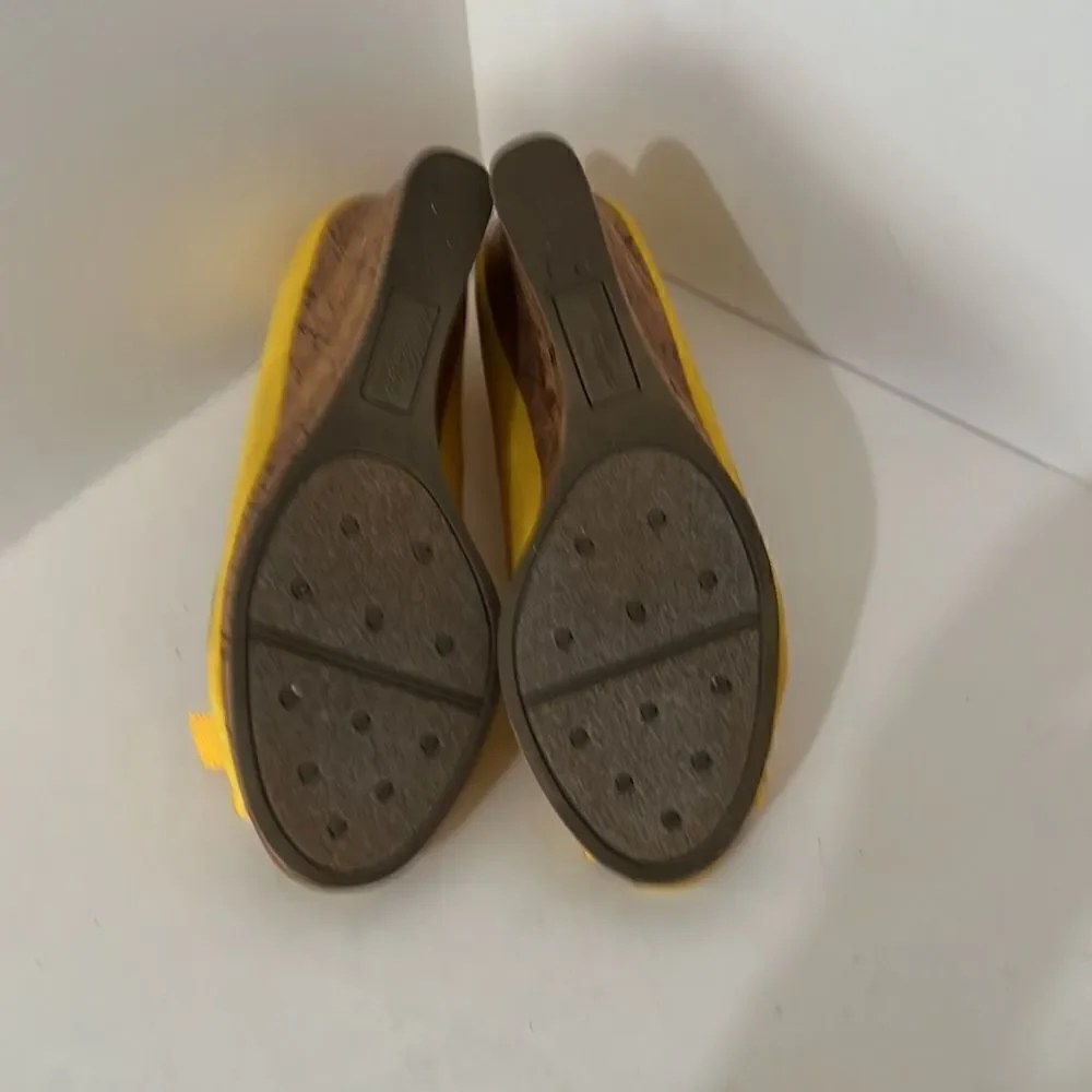 Dexflex Comfort Bright Yellow Peep Toe Cork Wedge Canvas Shoes With Bows Size 5